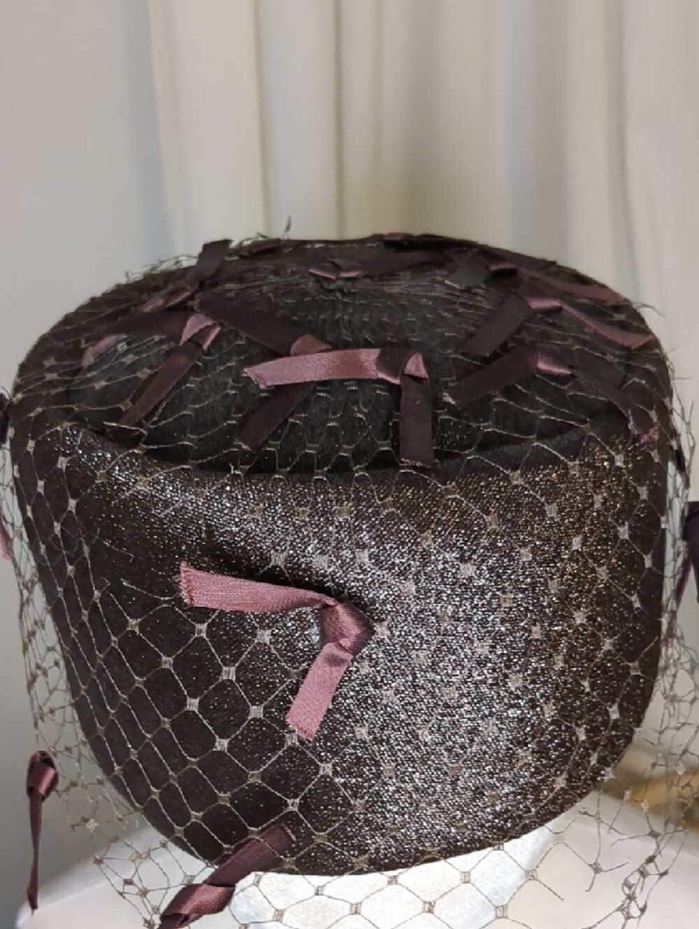 Vintage 50s Joseph Magnin Pillbox Hat Brown Netted W/ Bows Elegant Mid Century - Picture 5 of 14